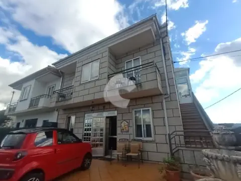 Casa pareada en Carballeira