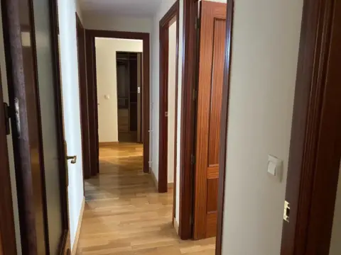 Piso en Los Milagros-La Corchera