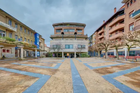 Piso en calle de Iribusi, 1