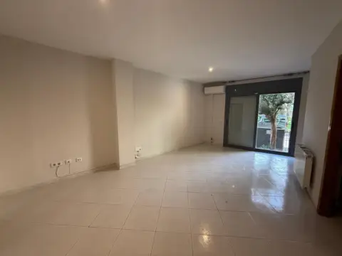 Piso en Plaça del President Josep Irla i Bosch