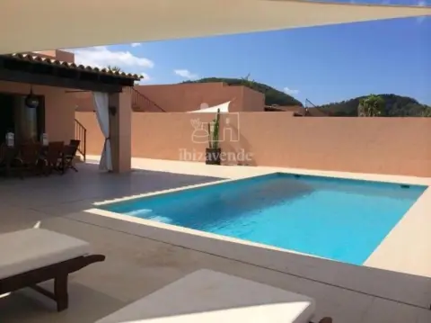 Casa adosada en Cala Moli