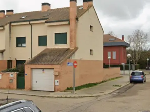 Casa adosada en Simancas