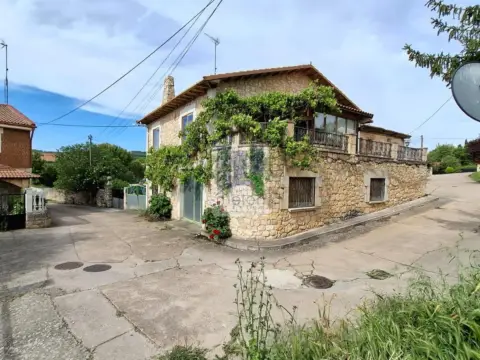 Casa en calle Modubar de La Emparedada