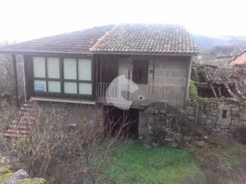 Casa en calle Santa Cruz de Arrabaldo