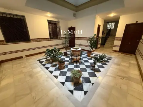 Piso en calle de Costa Rica