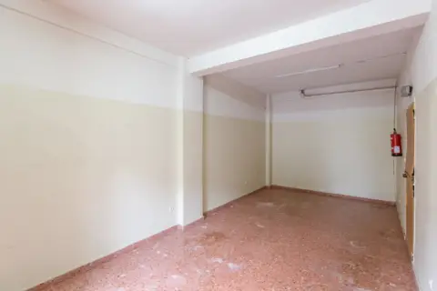 Local comercial en calle de Iñigo Arista, 20