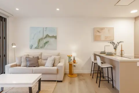 Piso en calle Plaza de Salesianos, nº 8