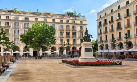 Garaje en Carrer de Santa Clara