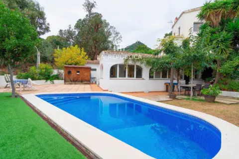 Chalet en calle Cami Dagell