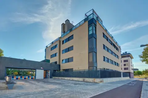 Local comercial en calle Avenida Lezkairu 2. Aranguren