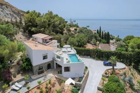 Casa en Área Comercial, Cerca de La Marina, Cerca de Restaurantes, Cerca de Escuelas, Cerca del Mar, Cerca D