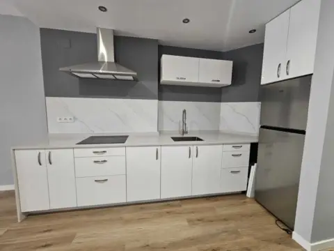 Piso en Hermoso Piso Reformado en La Mata - Torrevieja