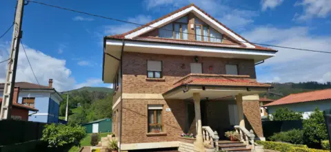 Casa en calle Bo Somahoz-Los Pedriscos