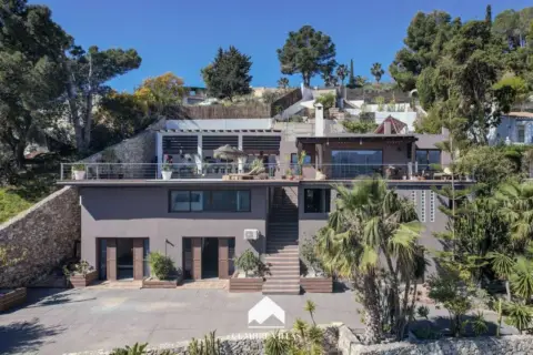 Casa en Cerca del Mar, Cerca del Centro, Acceso Fácil, Zona de Montaña, No Aislado, Privado, Zona Residencia