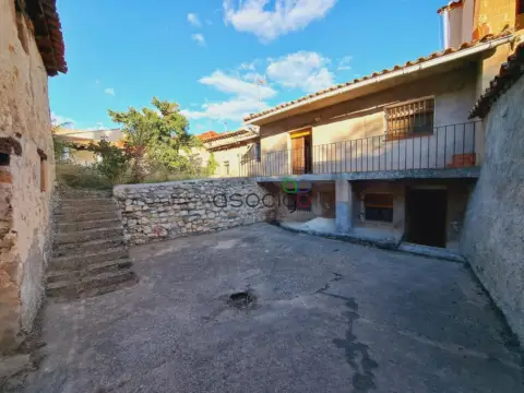 Casa en Atienza