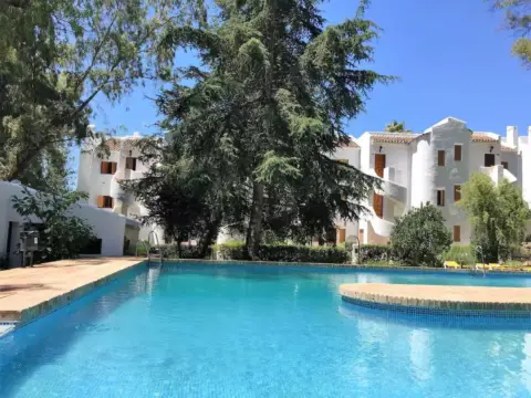 Apartamento en Nueva Andalucía-Centro
