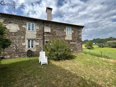 Casa en Forcarei