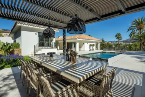 Casa en Nueva Andalucía-Centro