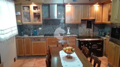 Casa en calle Outeiro Calvo