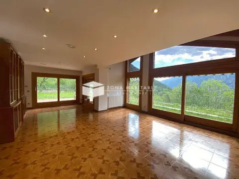 5-bedroom chalet for rent in Escaldes-Engordany · 15 of 60