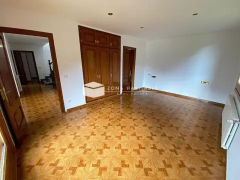 5-bedroom chalet for rent in Escaldes-Engordany · 36 of 60