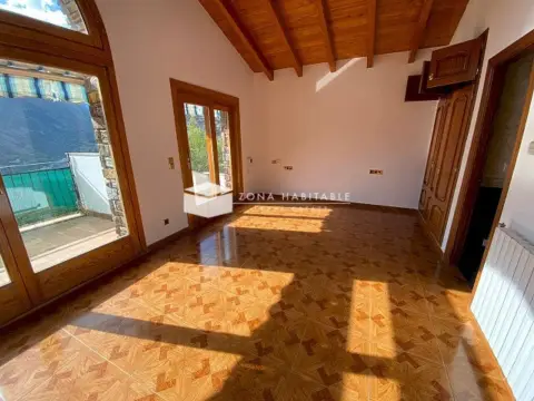 5-bedroom chalet for rent in Escaldes-Engordany · 40 of 60