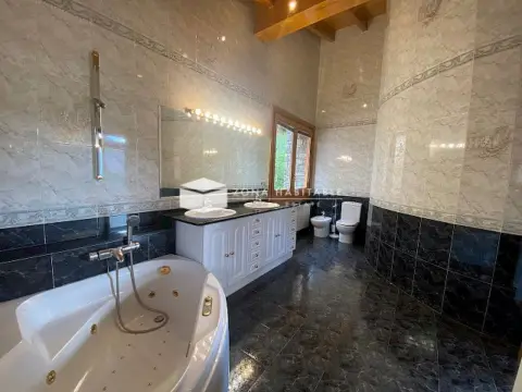 5-bedroom chalet for rent in Escaldes-Engordany · 41 of 60