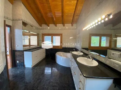 5-bedroom chalet for rent in Escaldes-Engordany · 42 of 60