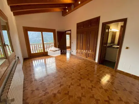 5-bedroom chalet for rent in Escaldes-Engordany · 47 of 60
