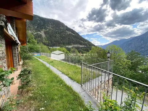 5-bedroom chalet for rent in Escaldes-Engordany · 53 of 60