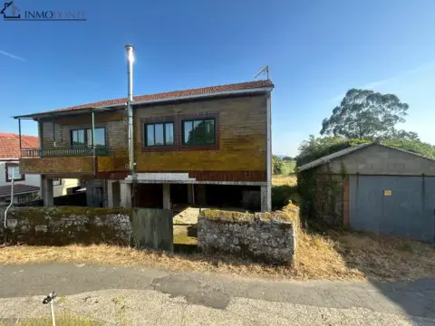 Casa en Forcarei