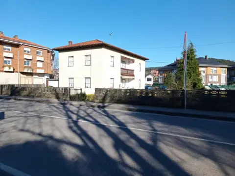 Casa en calle Bº Argudín