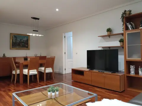 Piso en Premín de Iruña Pasealekua