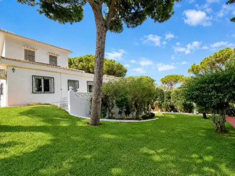 Chalet en Calahonda