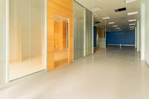 Oficina en Kale Nagusia, 14