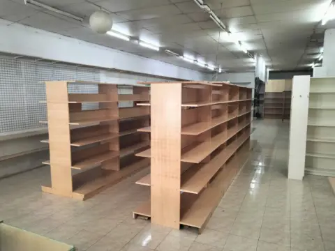 Local comercial en Oeste