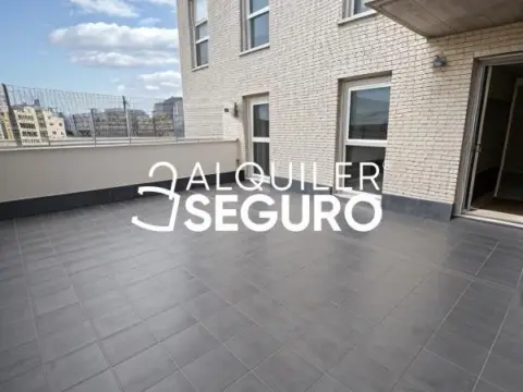 Piso en Las Lomas - Alamín