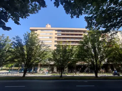 Piso en Avenida de Pío XII, 3