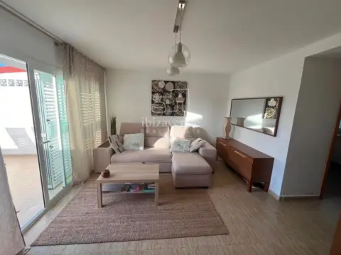 Casa adosada en Carrer de Huelva