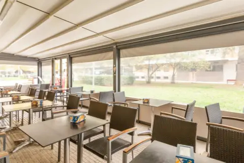 Local comercial en calle de Alfonso 'El Batallador', 16