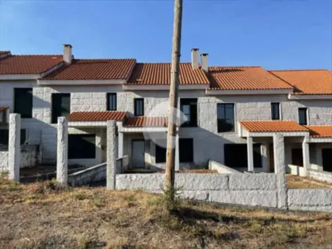 Casa adosada en calle de Curros Enríquez