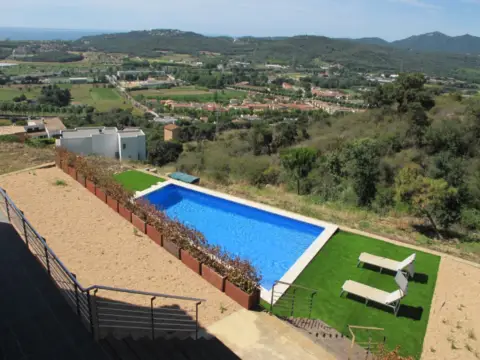 Chalet en Travessera de la Costa d'en Semí
