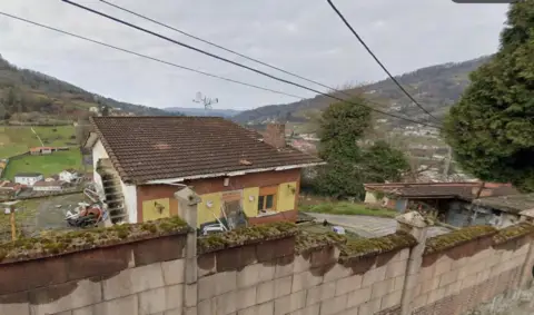 Casa en El Entrego