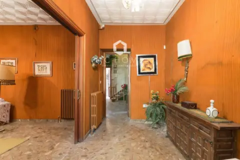 Casa adosada en Centro