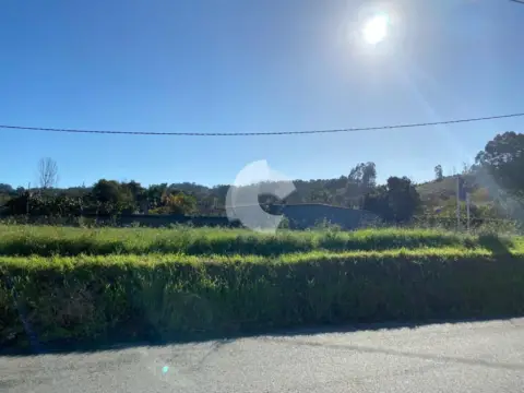 Terreno en calle de la Areosa