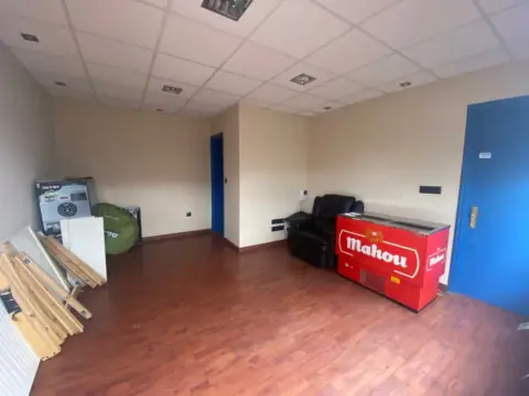 Local comercial en calle Prado del Marqués