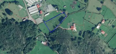 Terreno en calle Tuernes El Grande La Castañalona