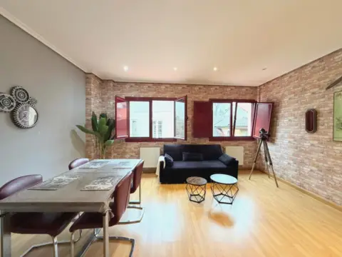 Piso en calle del Rivero