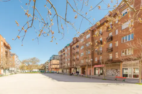 Piso en calle de Urzainqui