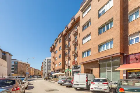 Piso en calle de Urzainqui